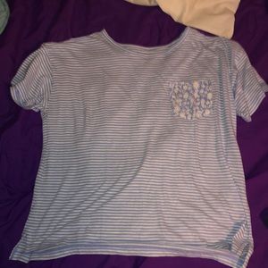 Vineyard vines baby blue stripped t shirt